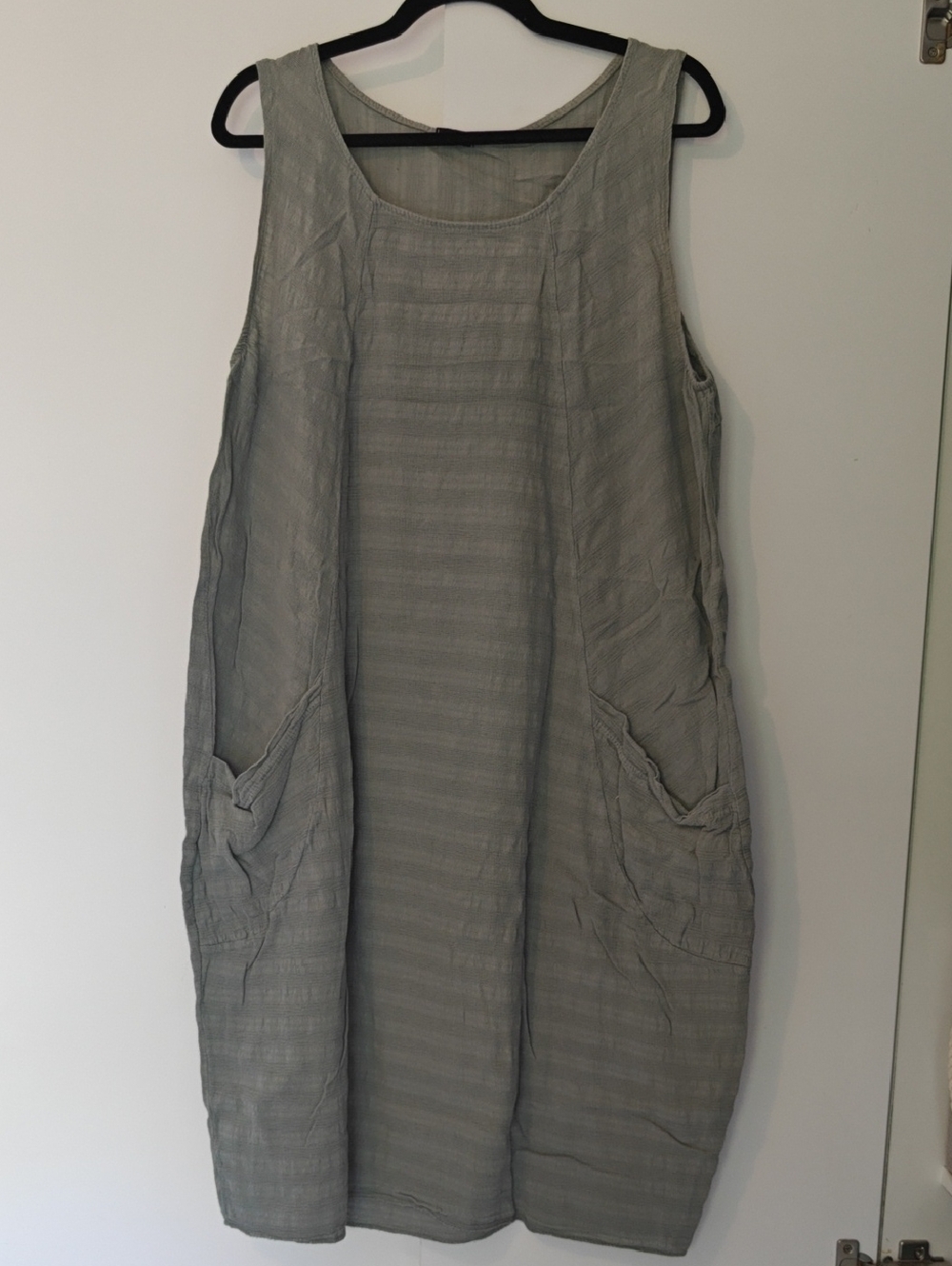Sleeveless Light Sage Green Summer Dress with Side Pockets